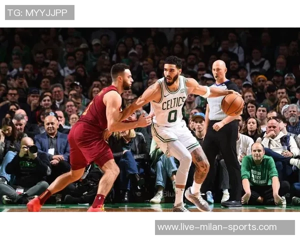 三巨头相继离开联盟却迎来新生崛起成为笑柄的背后真相